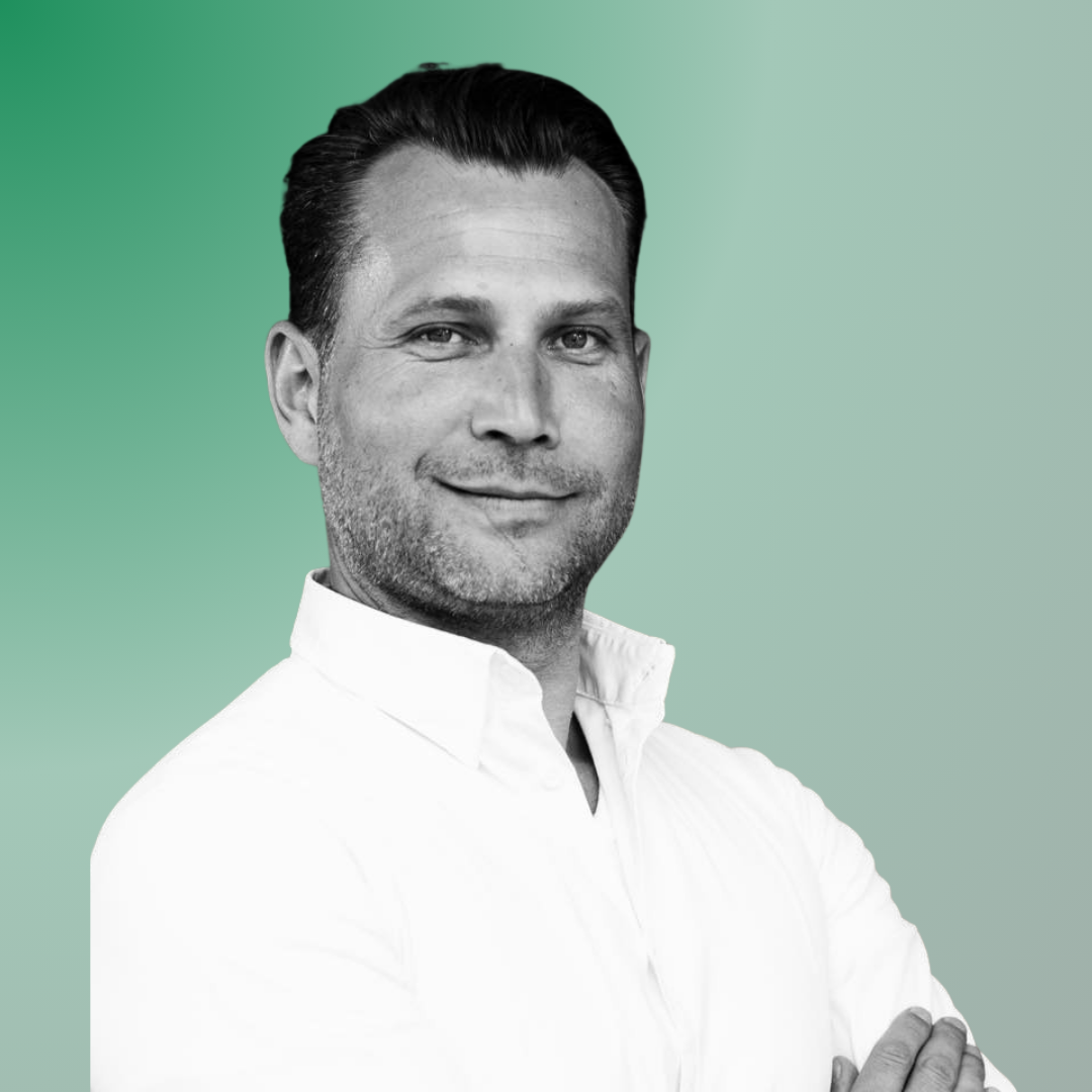 Niels, oprichter van PlusLeads